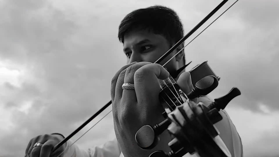 Pyaar ke pal Instrumental ft. Ujjwal